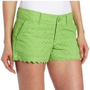 LILLY PULITZER green eyelet lace scalloped Walsh shorts A8